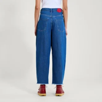 Kickers klassiska jeans med runda ben för vuxna kvinnor, blå Kickers klassiska jeans med runda ben för vuxna kvinnor, blå