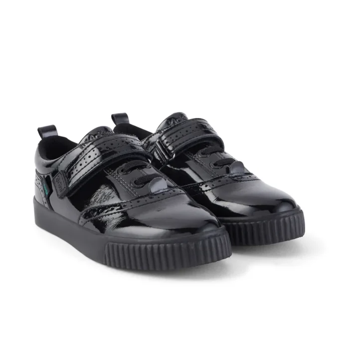 Tovni Brogue-skor för flickor i svart lackläder Tovni Brogue-skor för flickor i svart lackläder